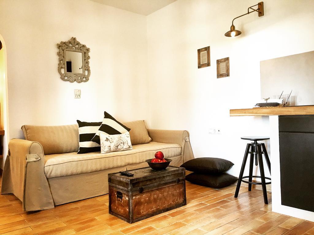Athina Studios And Suites Plaka المظهر الخارجي الصورة