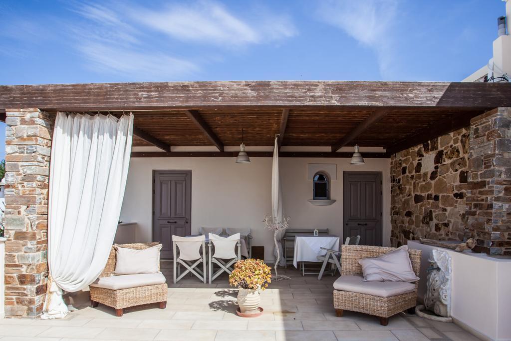 Athina Studios And Suites Plaka المظهر الخارجي الصورة